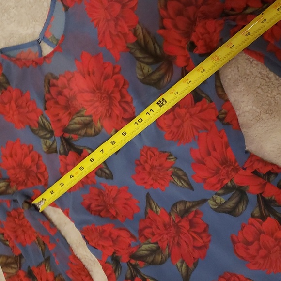 New Keepsake dress size small - Picture 11 of 15